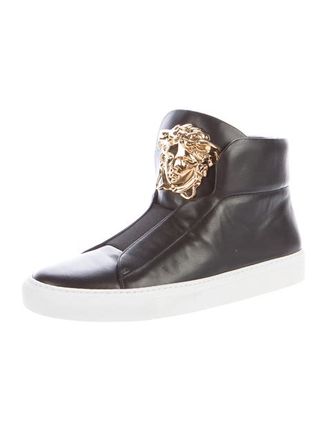 versace palazzo sneaker|versace black and white.